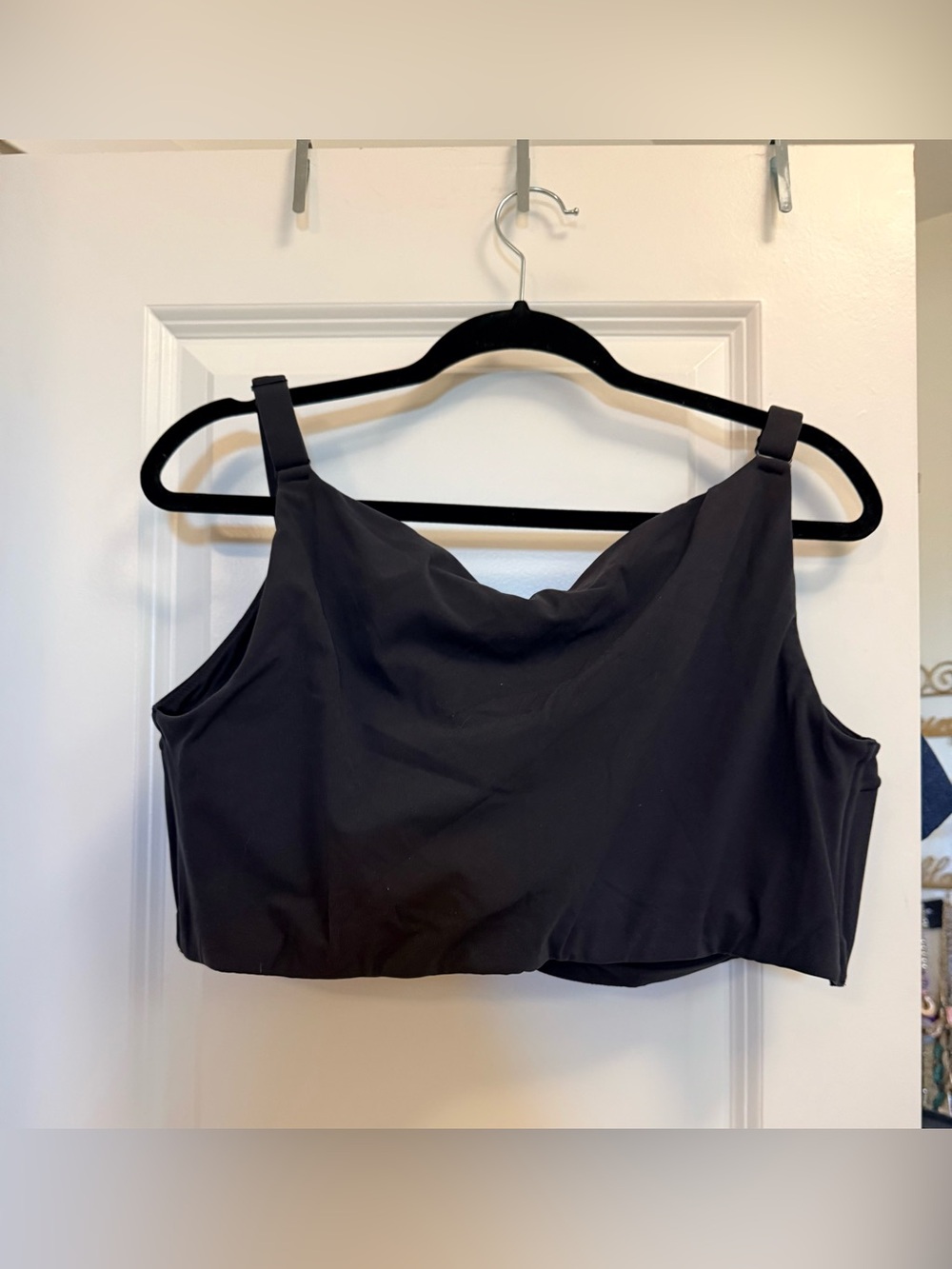 Skims Fits Everybody Back Smoothing Full Coverage Bra - Black 42D - Picture 5 of 6